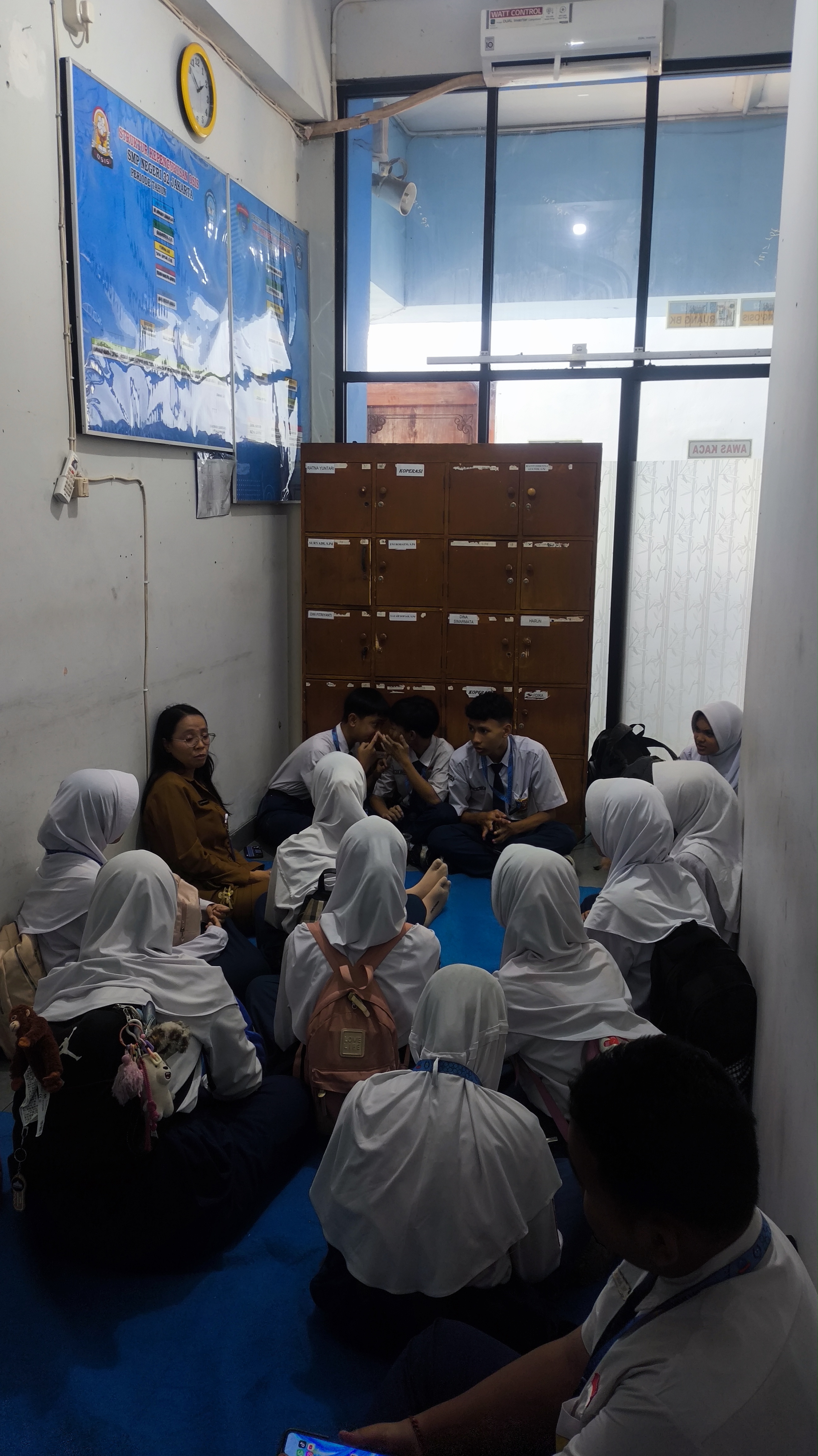 Rapat evaluasi bulanan MPK 2025-2026